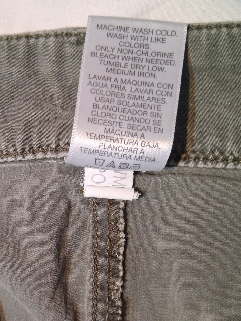 Time and Tru Green Cargo Capri Pants Olive Utility Cropped Pants Women's Size 16 - Picture 3 of 14
